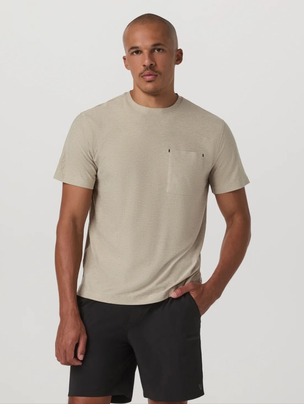 Vuori Men's Crewneck Feather Pocket Tee - Toast Size Medium New
